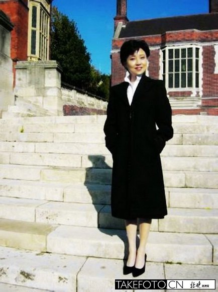 精致优雅的谷开来